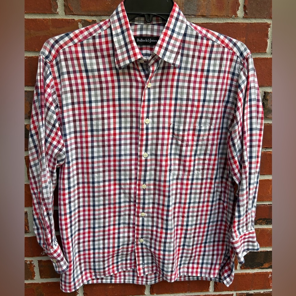 Bullock & Jones Men’s Long Sleeve Button Down Plaid Shirt. Size Medium